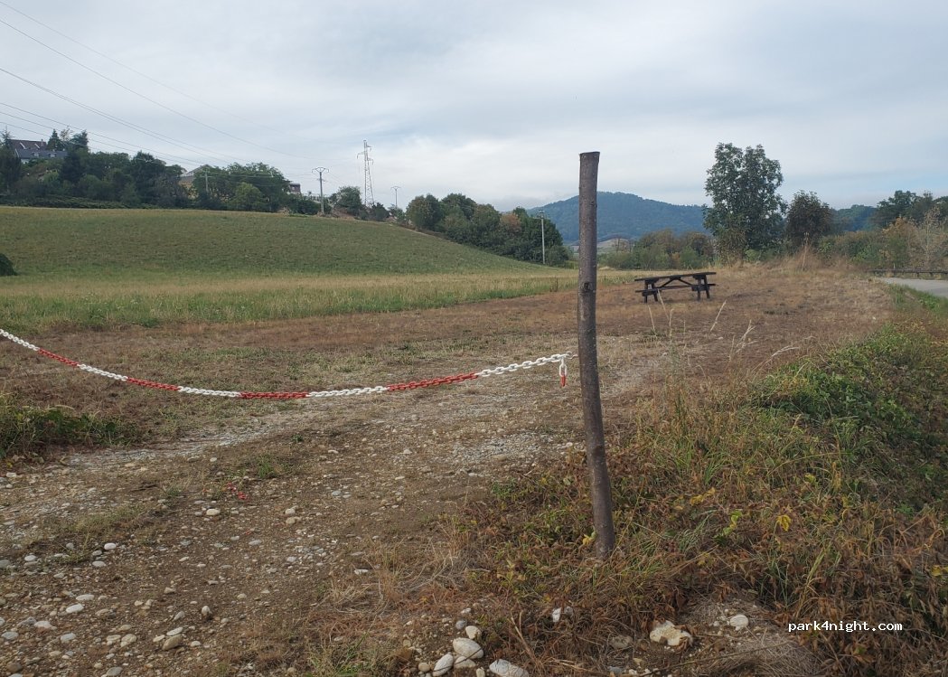 (38500) Voiron - 491 Boulevard de Charavines — foto