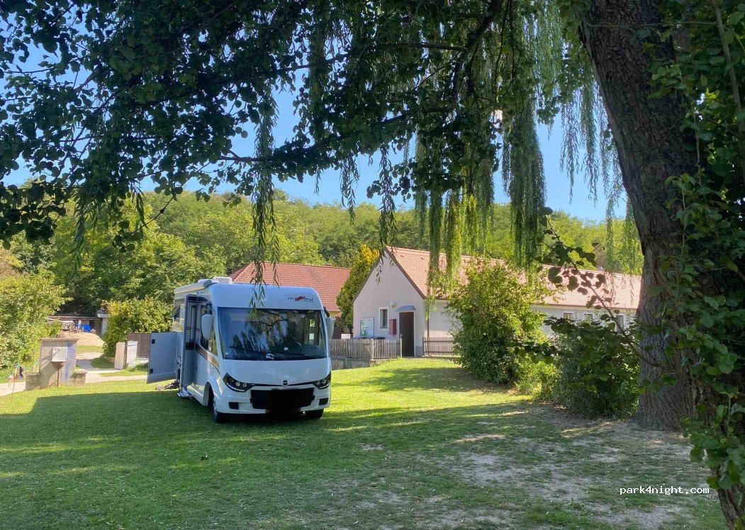 (2133) Loosdorf - 2 Loosdorf — foto
