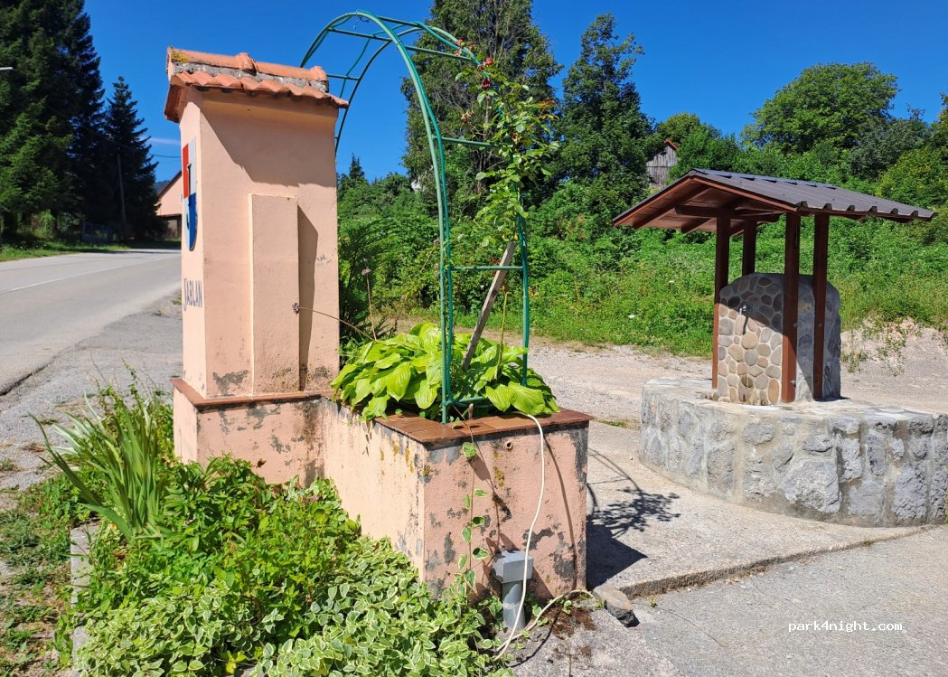 (51326) Jablan - 16 Jablan — foto