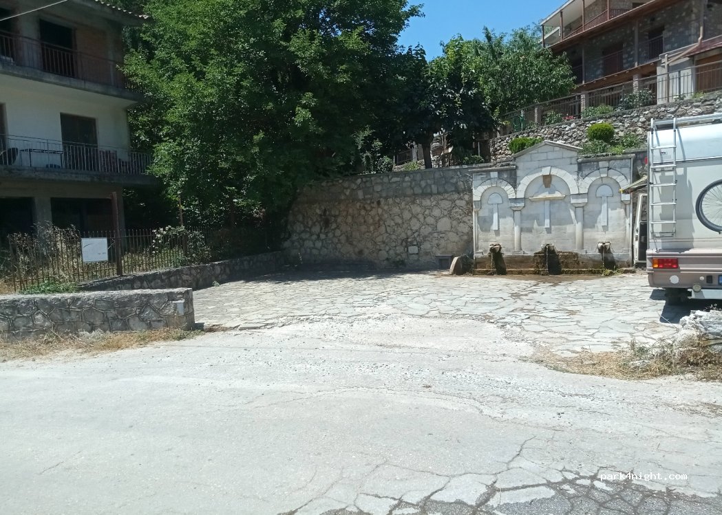 (200 16) Kastania - Eparchiaki Odos Kiatou - Vitinas — foto