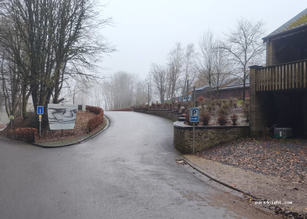 (6833) Bouillon - 62 Rue de Châteaumont — foto 3
