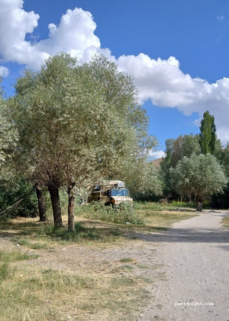 (68500) Selime - Unnamed road — foto
