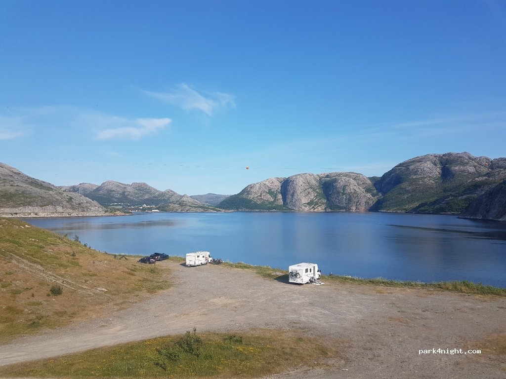 (7740) Sørjær - 70 Riksveg 715 — foto