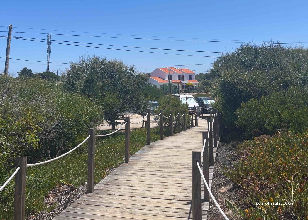 (7630-174) Zambujeira do Mar - CM1158 — foto