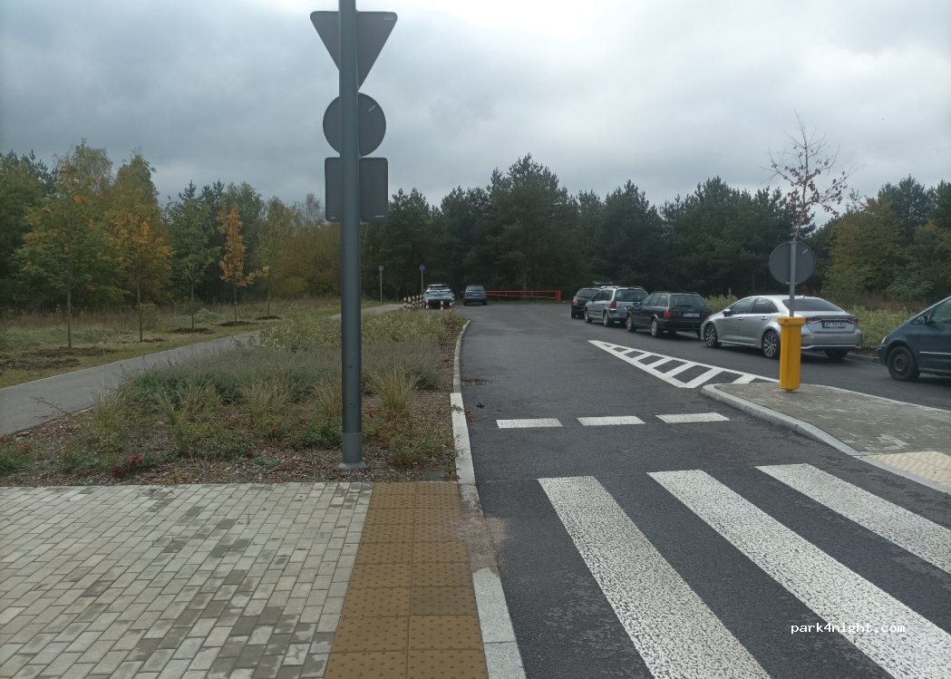 (05-807) Żółwin - 11 Szkolna — foto