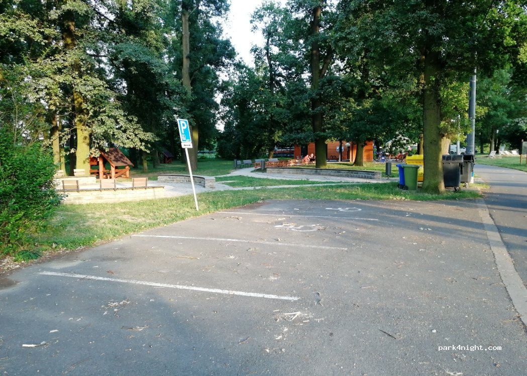 (765 02)  - Moravní — foto 2