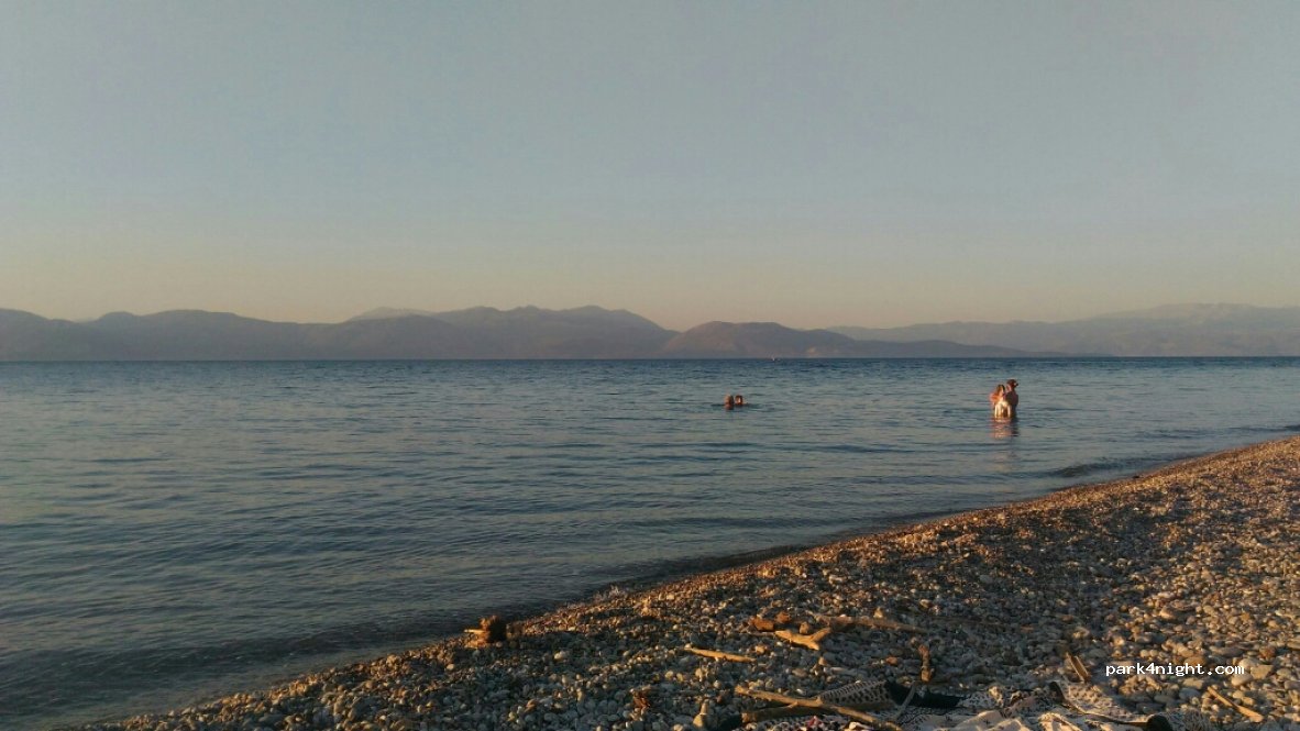 (250 03) Pounta - Palea Ethniki Odos Korinthou Patron — foto