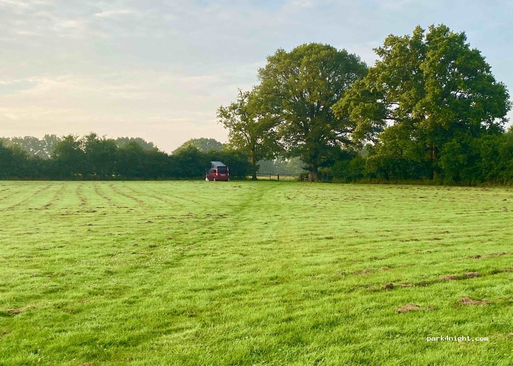 (TN27 9LQ) Headcorn - Lenham Road — foto