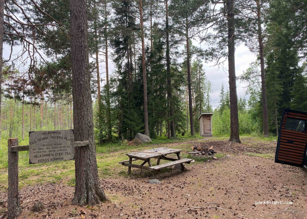 (845 52) Nästeln - — foto 4