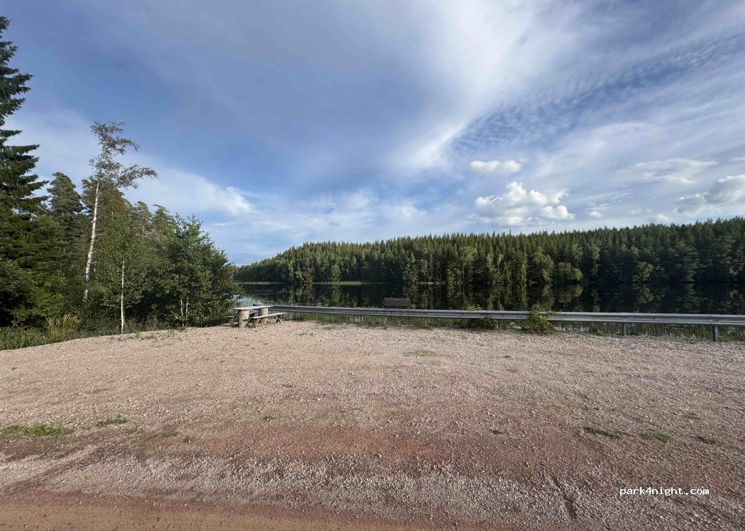 (573 91) Tranås - 1 Sävsjön Sävstugan — foto 2