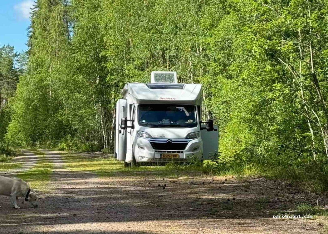 (780 61) Östra Öje - — foto