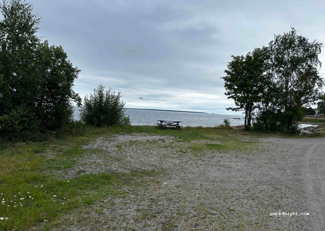 (826 79) Söderhamn - Unnamed road — foto