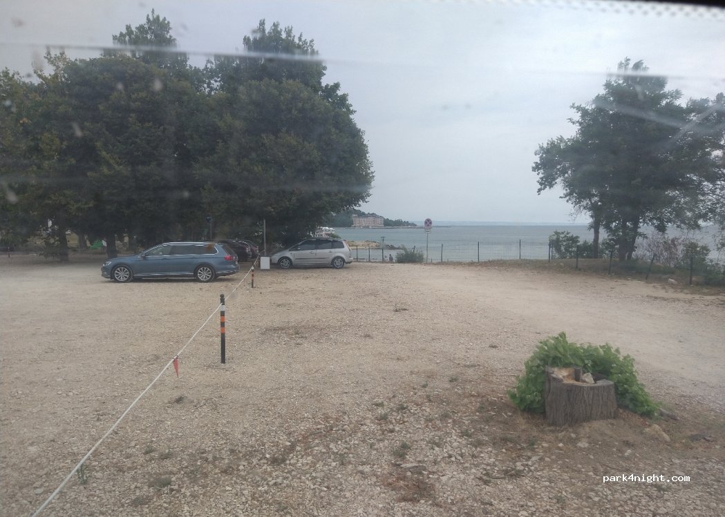 (9006) Varna - Unnamed Road — foto