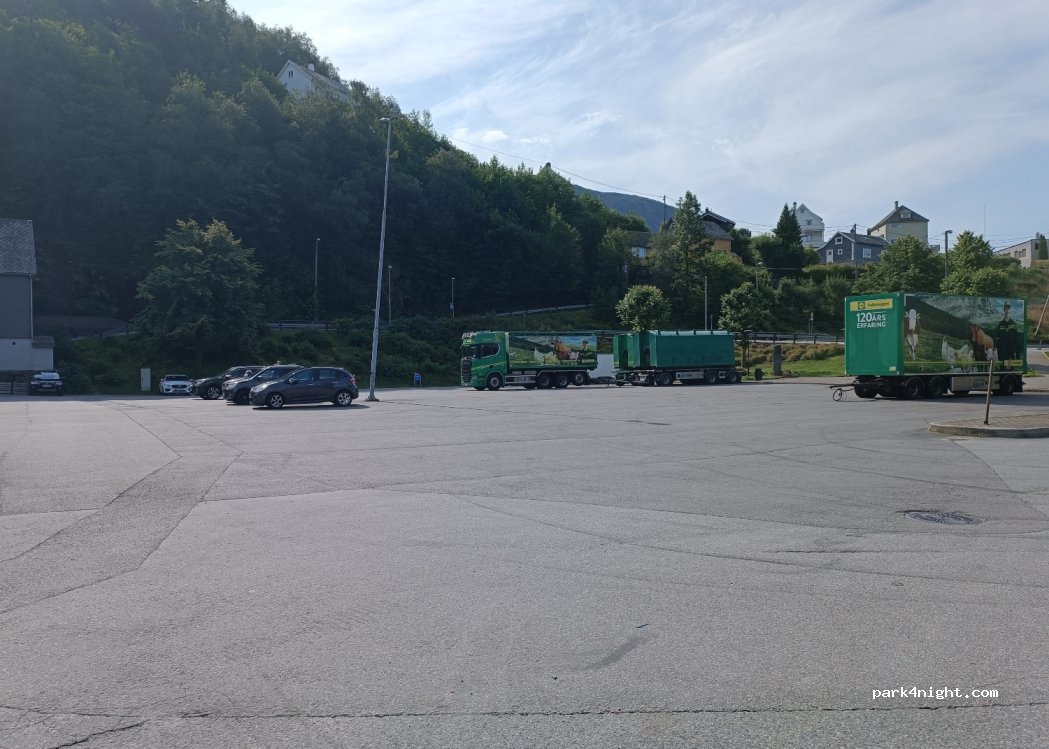 (5725) Vaksdal - 18 Botnavegen — foto 2