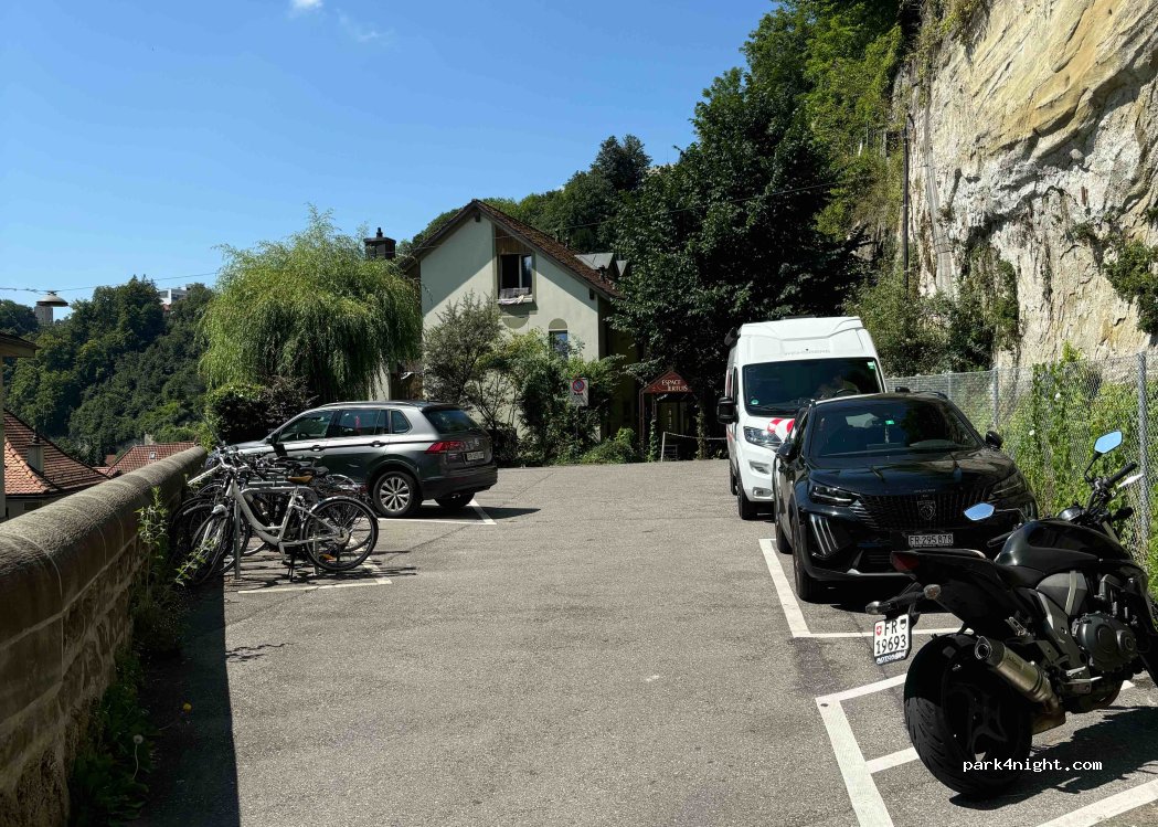 (1700) Fribourg - 29 Rue la Grand-Fontaine — foto
