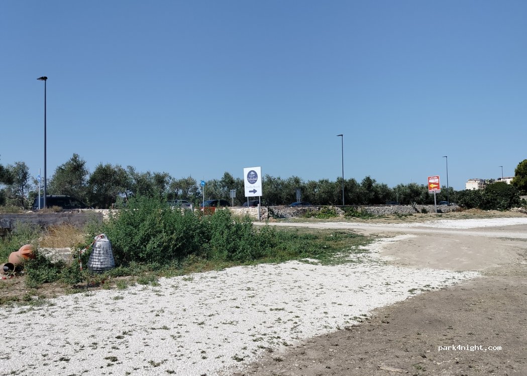 Trullo Beach Associazione Camperisti — foto 2
