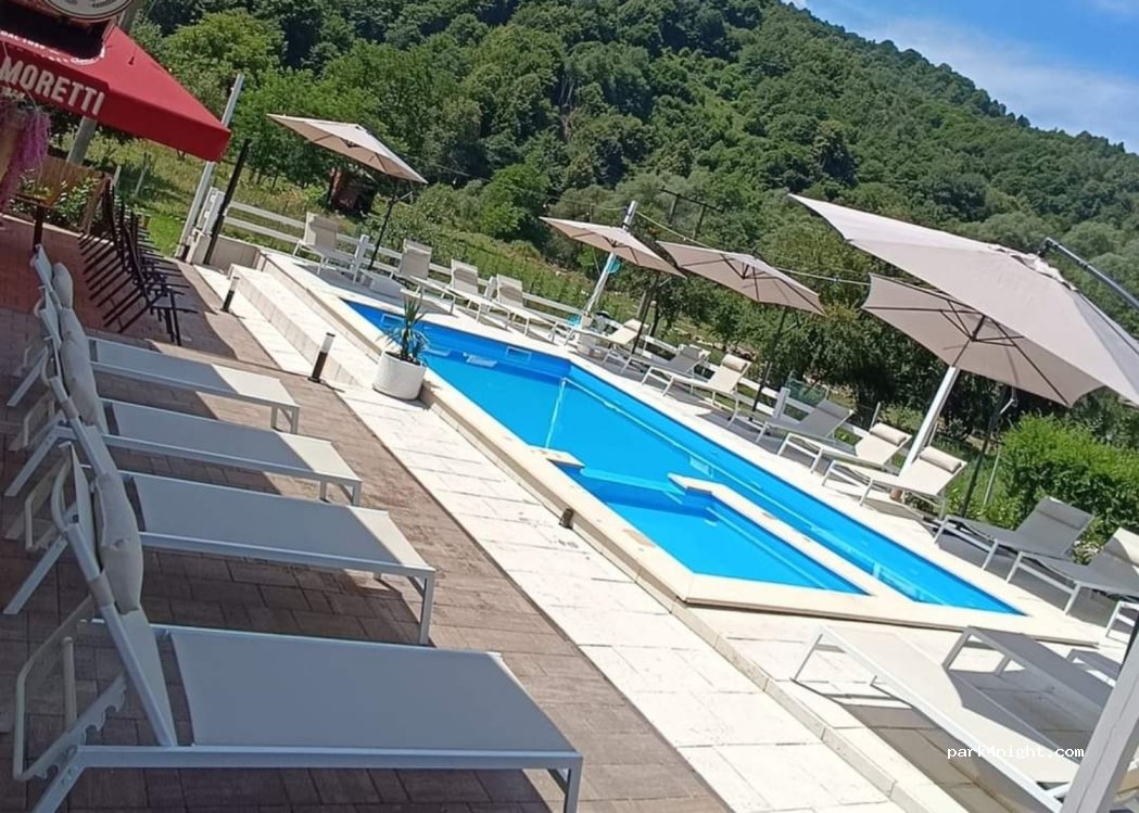Camping Brazesti Apuseni — foto