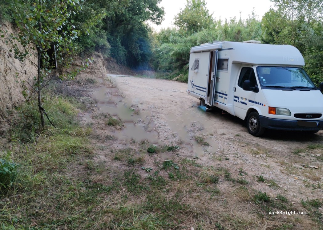 (30250) Salinelles - 977 Route de Lecques — foto 2