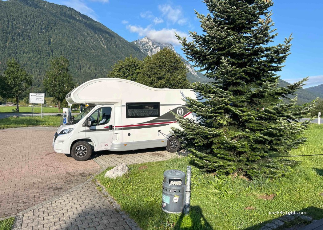(83451) Piding - 13 Lattenbergstraße — foto