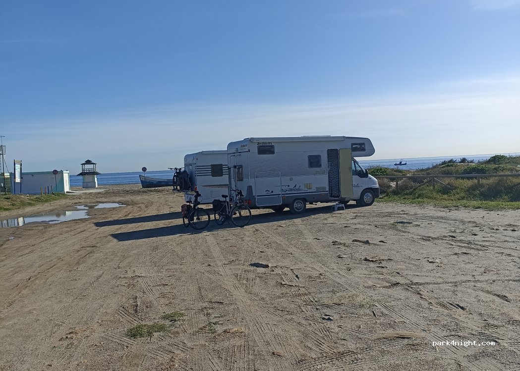 (11315) La Línea de la Concepción - 467 Camino Sobrevela — foto
