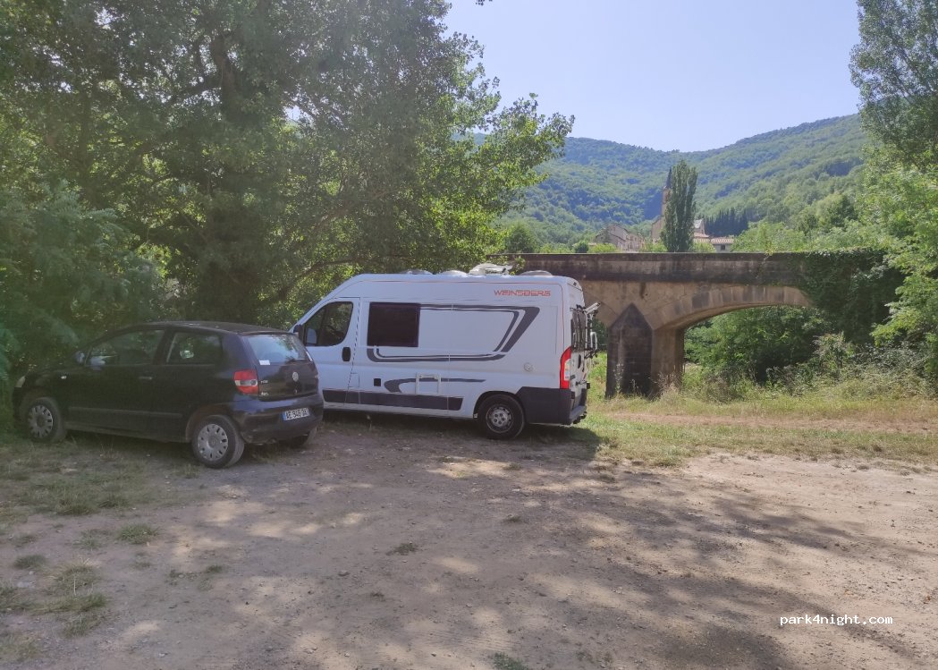 (12400) Saint-Affrique - 60B Route du Pont de Vendeloves — foto