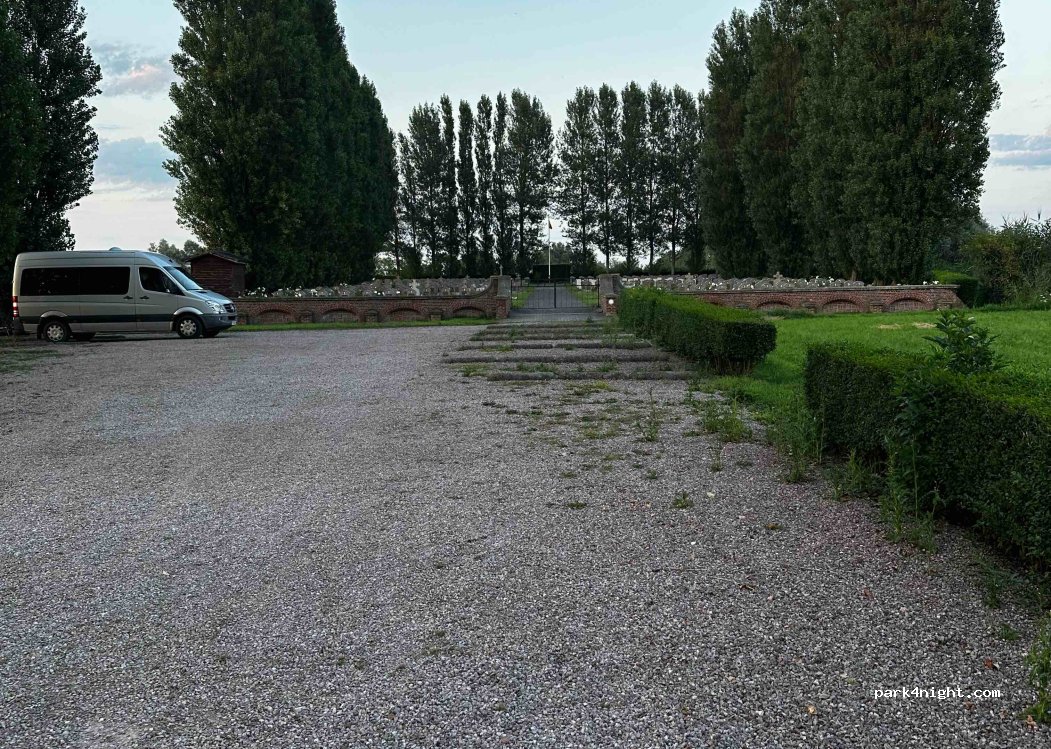 (8630) Veurne - 6 Steenkerkestraat — foto