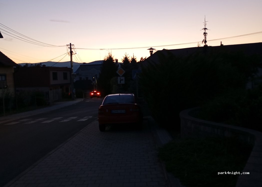 (965 01) Ladomerská Vieska - Unnamed Road — foto