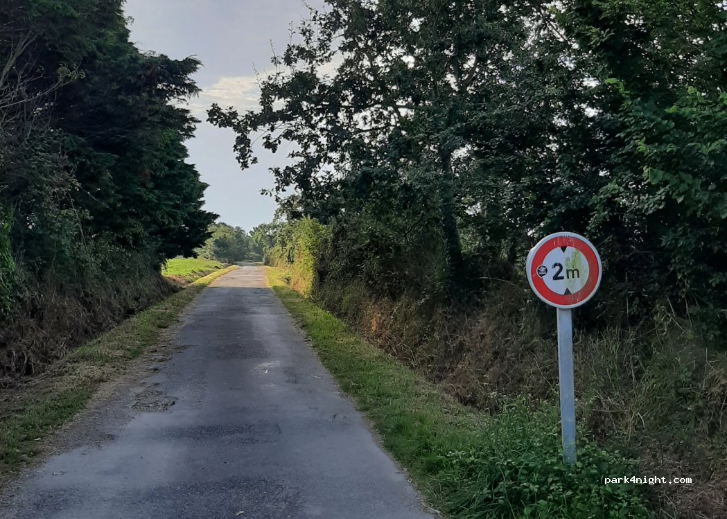 (56450) Le Tour-du-Parc - Unnamed Road — foto