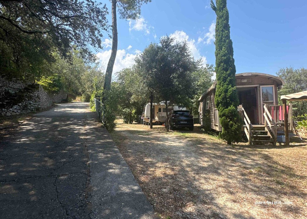 Le Camping de la Tour — foto 3