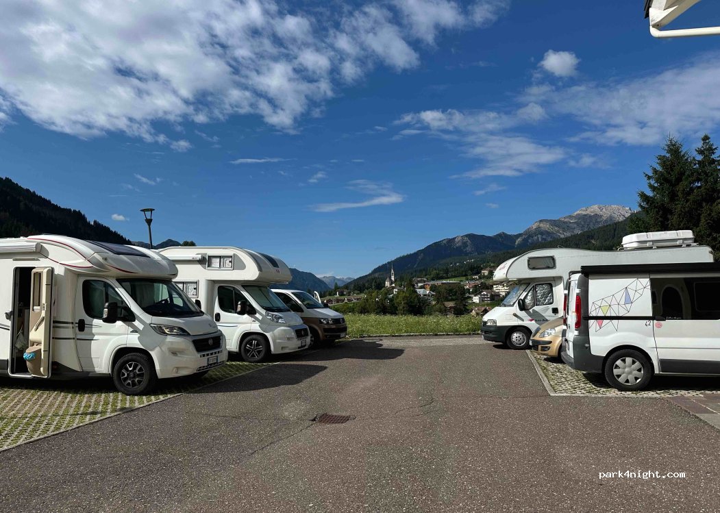 (38036) Pozza di Fassa - 17 Strada di Bagnes — foto
