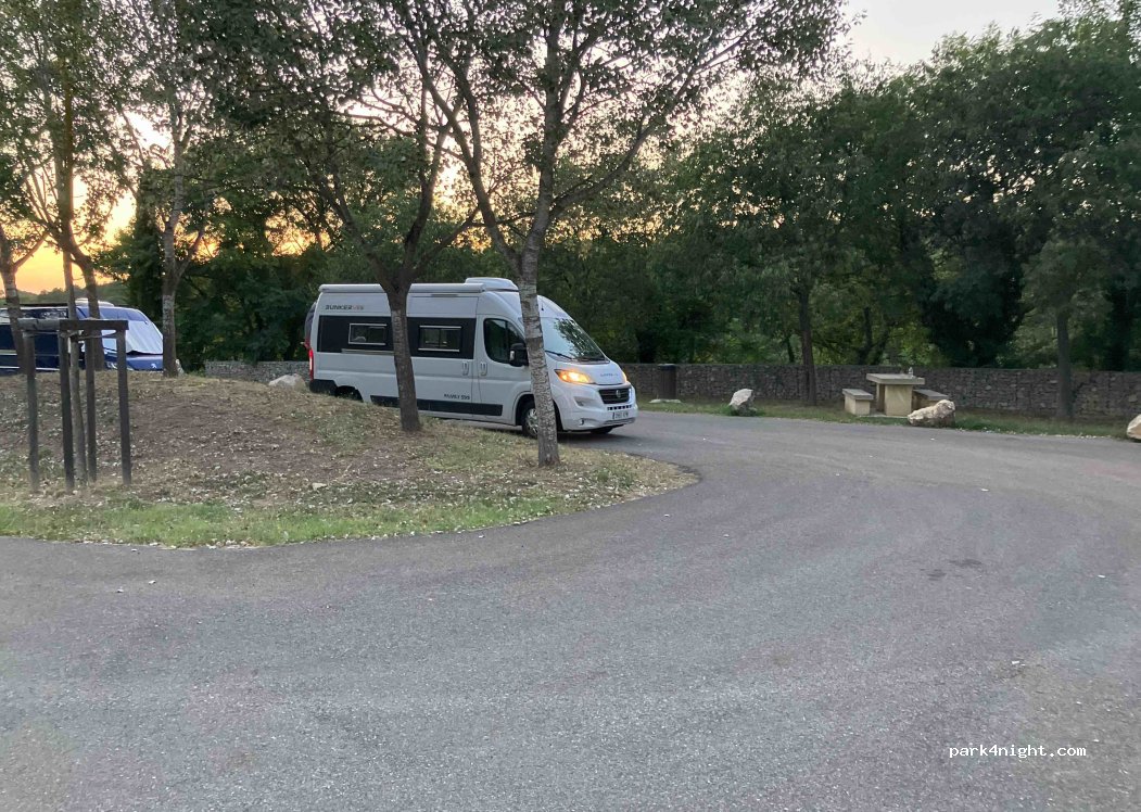 (84410) Crillon-le-Brave - 1109 Chemin des Carrières de Pierre — foto