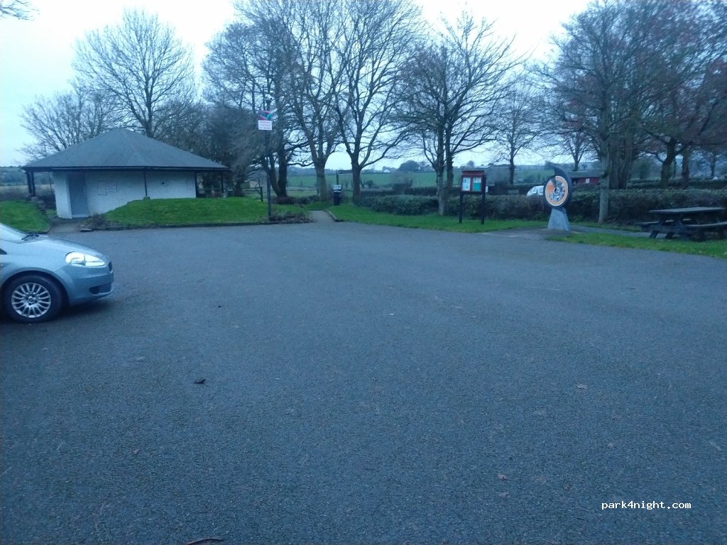 ()  - Unnamed Road — foto 3