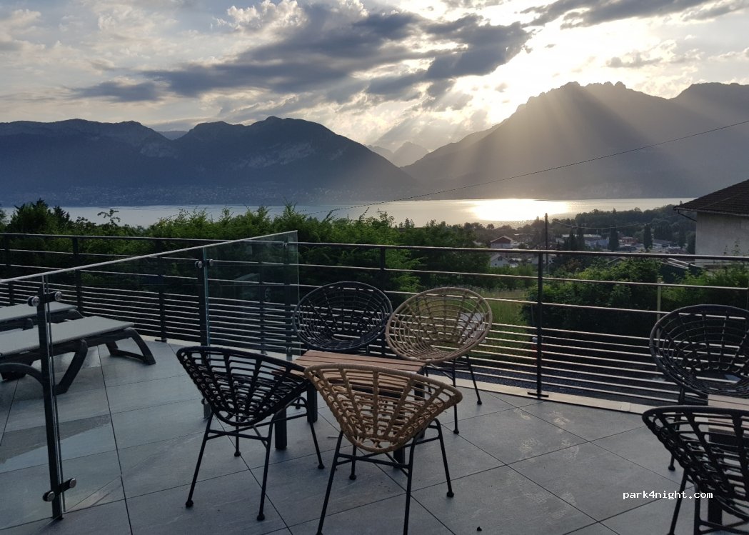 Camping Le Panoramic lac d'annecy — foto 3