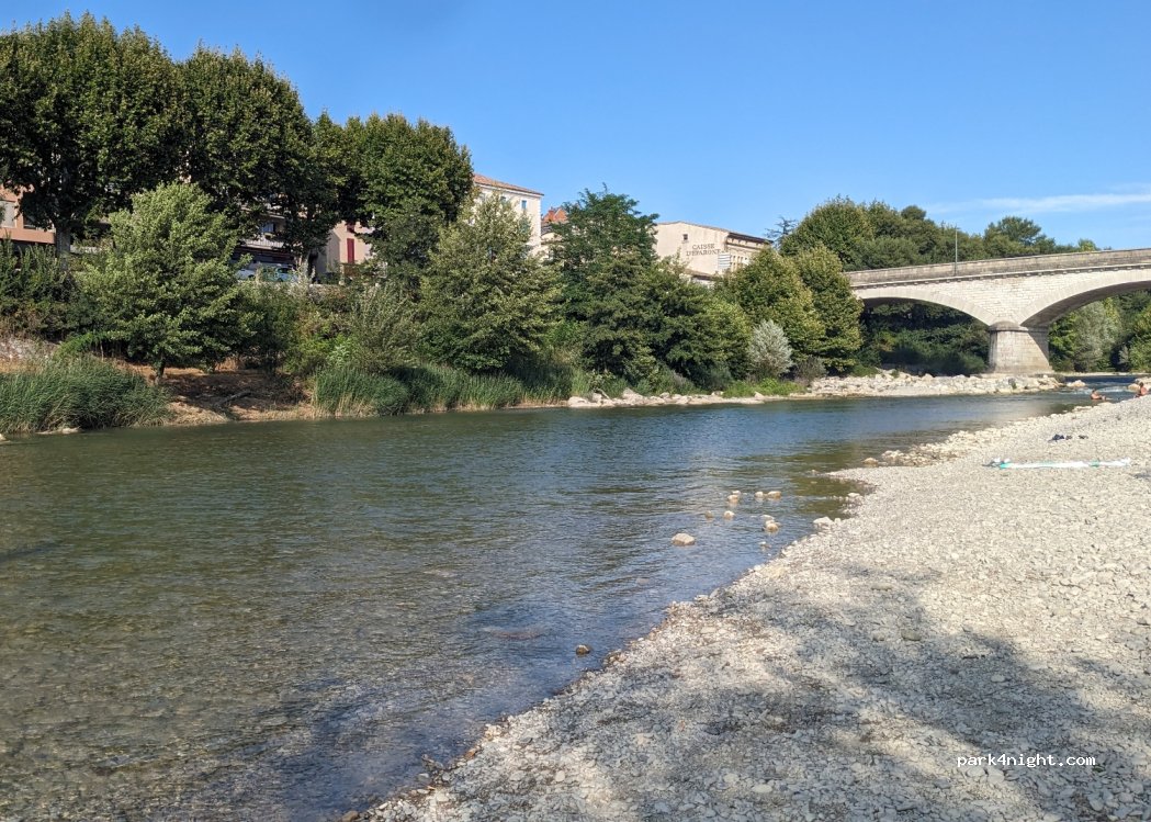 (26400) Crest - 1 Quai André Reynier — foto 4