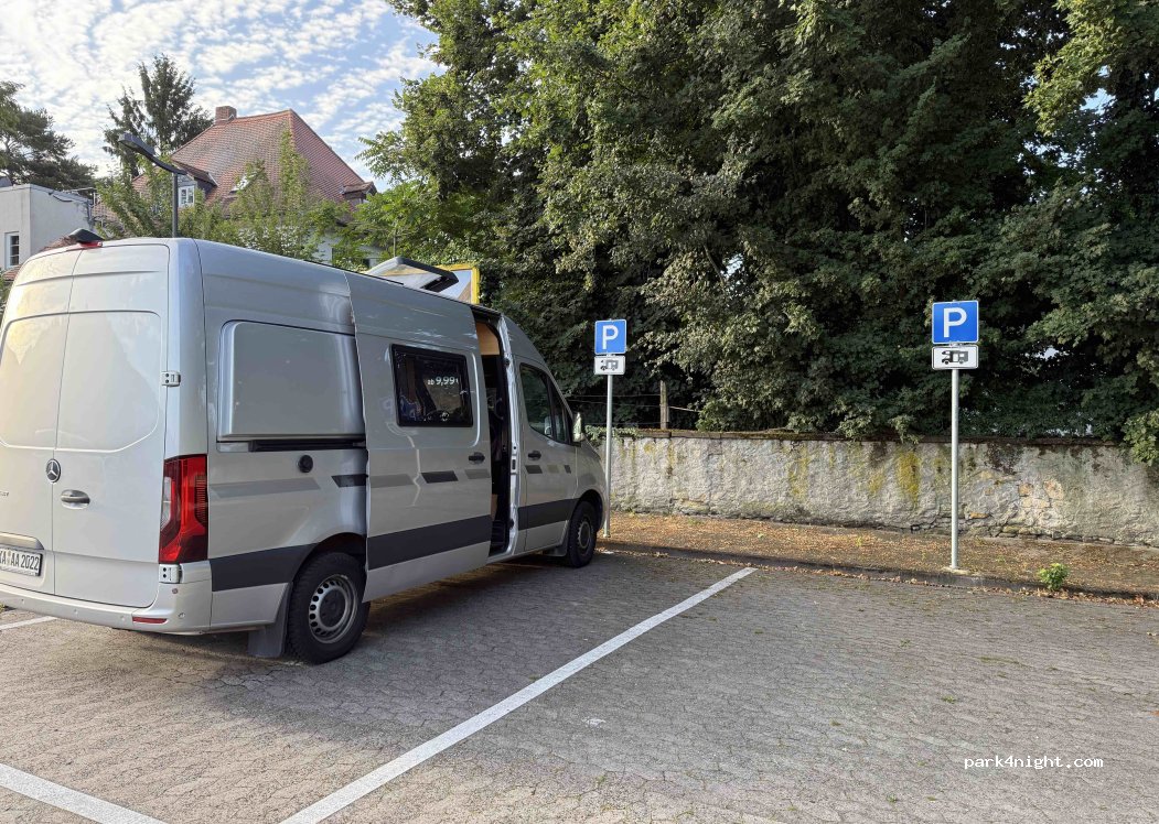 (64646) Heppenheim (Bergstraße) - 1 Parkhofstraße — foto 3