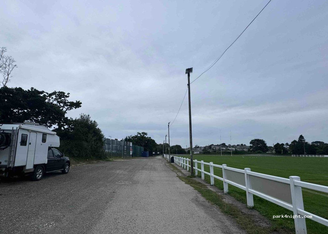 (TR11 2RN) Falmouth - 1 Penmere Court — foto