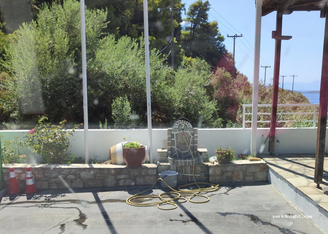 (370 03) Neo Klima - Eparchiaki Odos Skopelou-Loutrakiou — foto
