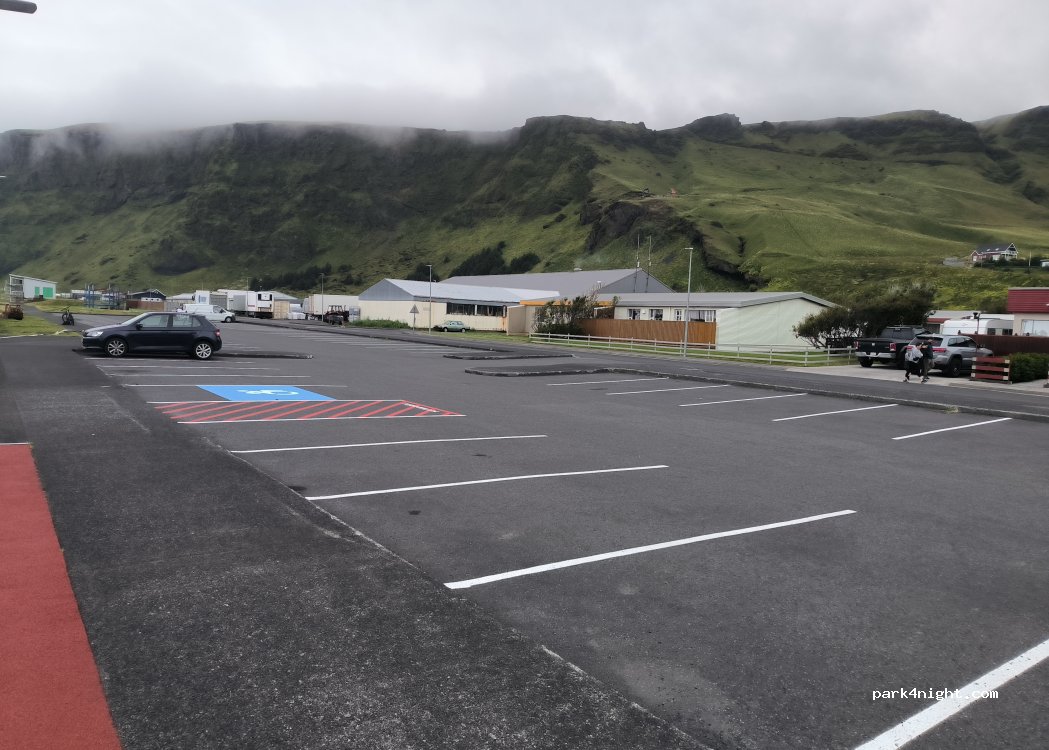 Vik - Manabraut — foto 3
