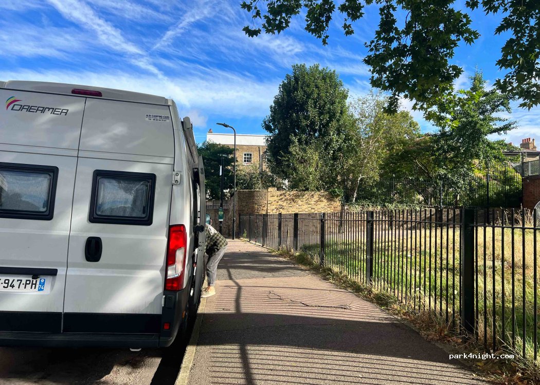 (E8 3EY) London - Richmond Road — foto