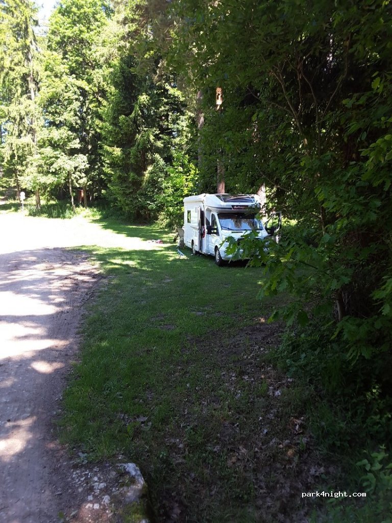 (1587) Montmagny - 24 Route de Chabrey — foto