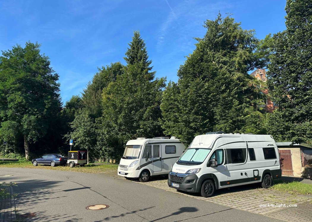 (08107) Kirchberg - 19 Bahnhofstraße — foto