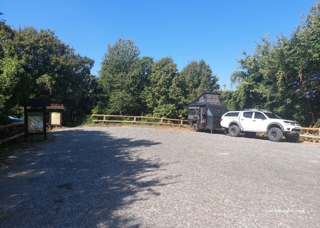 (3348) Szilvásvárad - Unnamed Road — foto