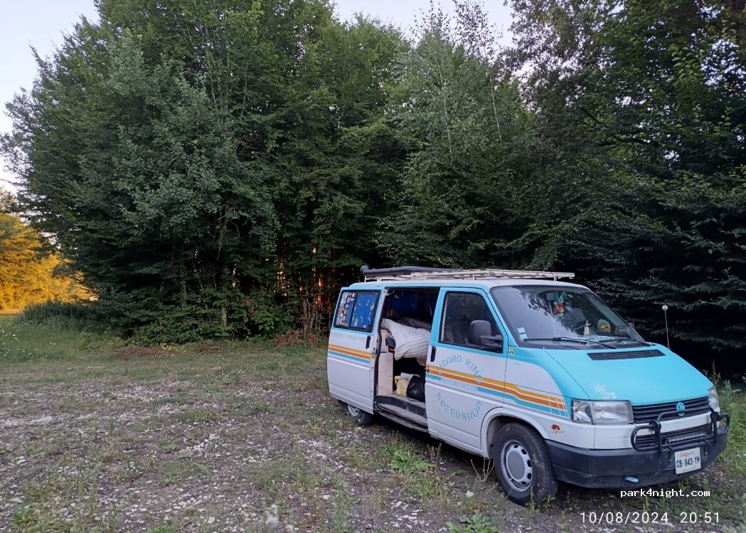 (89740) Cruzy-le-Châtel - — foto