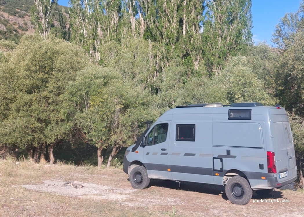 (28702) Karagöz - — foto