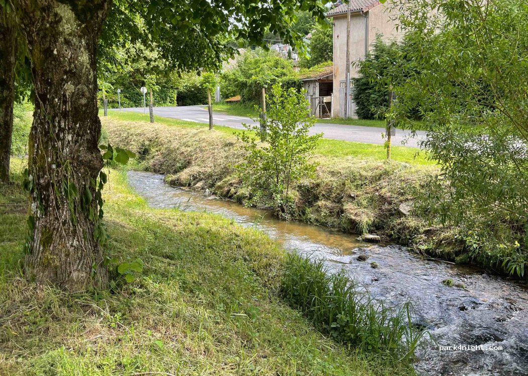 (63290) Châteldon - 2 Rue du Stade — foto 3