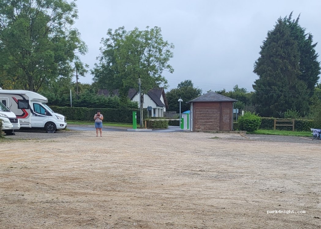 (50260) Bricquebec-en-Cotentin - 631 Route de Cherbourg — foto