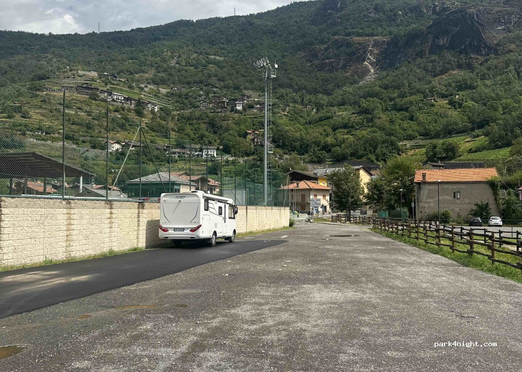 (11020) Berriaz - 96 Strada Statale 26 della Valle d'Aosta — foto 2