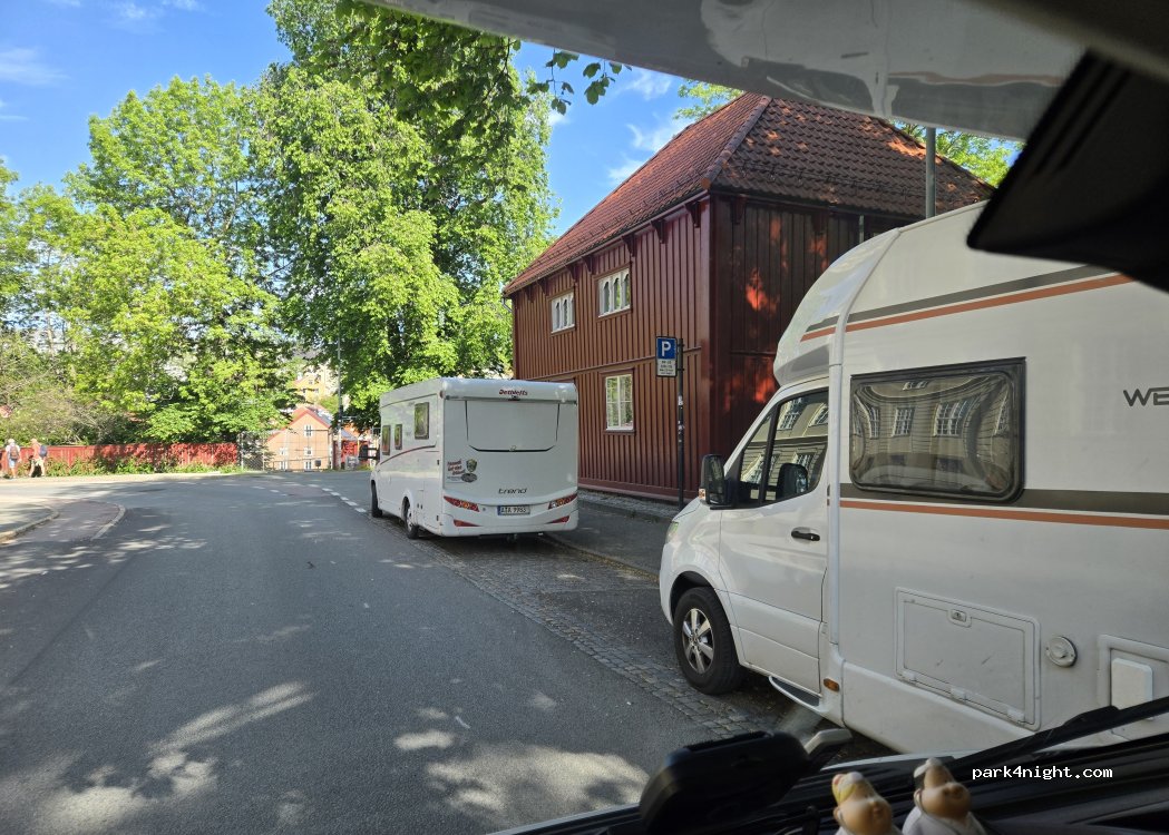 (7014) Trondheim - 1D Innherredsveien — foto