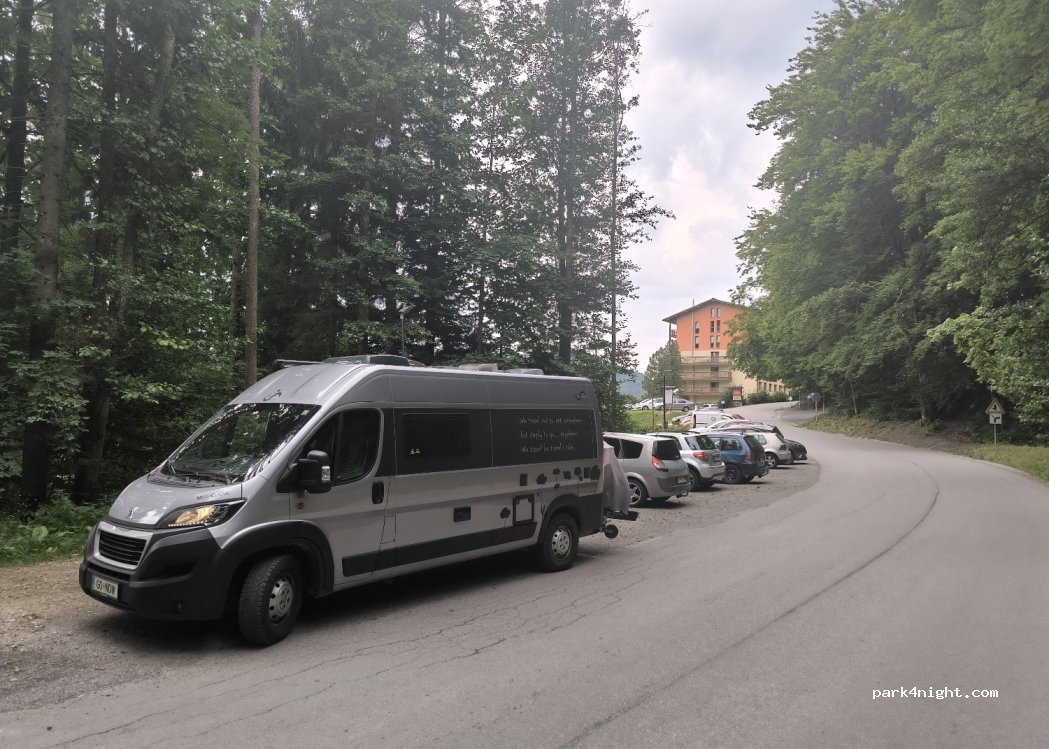 (977 01) Bystrá - 2373 — foto