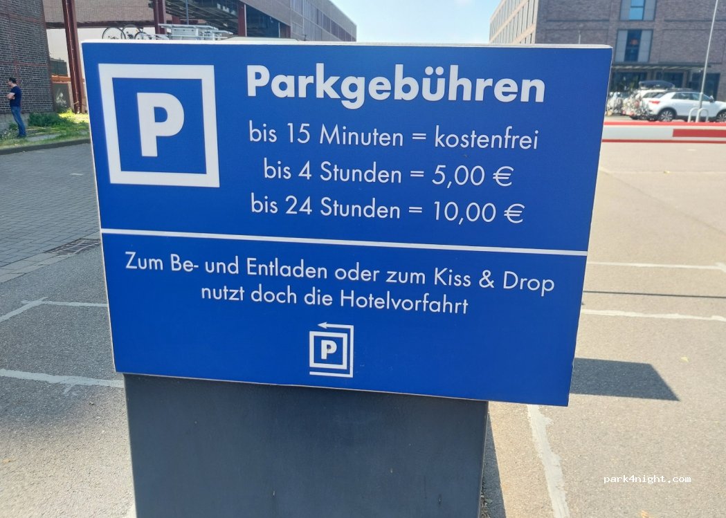 (45327) Essen - 1 Martin-Kremmer-Straße — foto